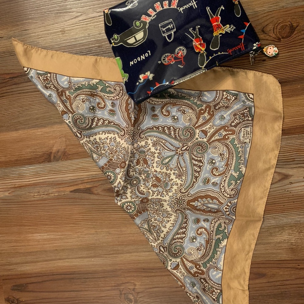Liberty of London Silk Scarf 16” & Harrods 5.x 7” lined purse. - Picture 3 of 4